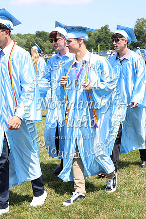 FTH_grad_candids_037