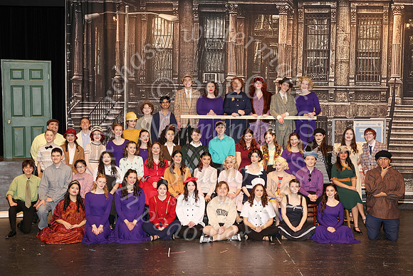 HCH_cast_grp_08