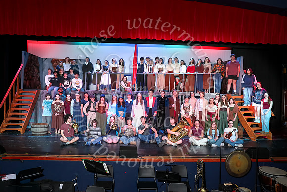 WMM_cast&crew_07