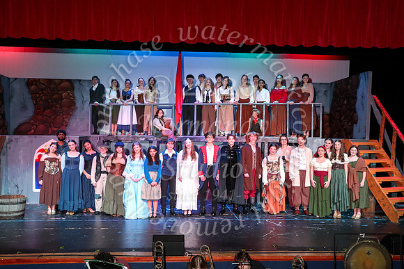WMM_cast&crew_01