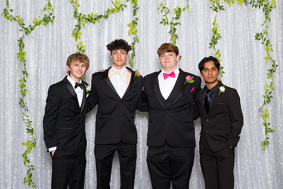 SVL_jr-sr-prom_54