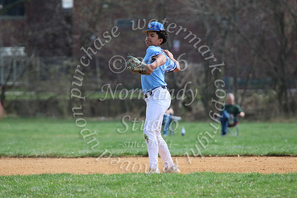 UCH_bb_jv_12