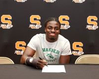 SVL_college_signing_4