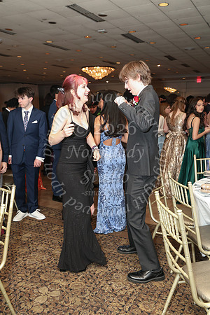 WTG_jr.prom_10