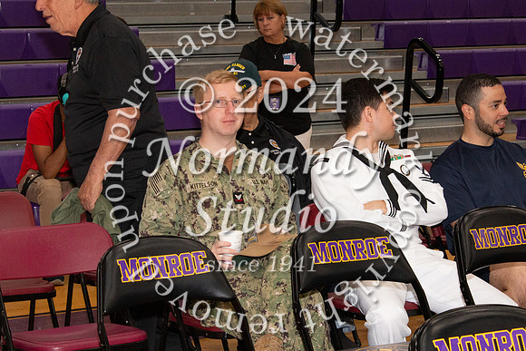 MON_armed forces_17