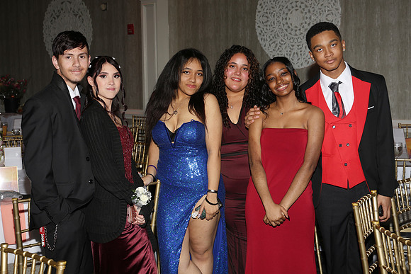 JTH_Jr_Prom_098