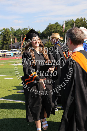 SVL_diplomas_left_316
