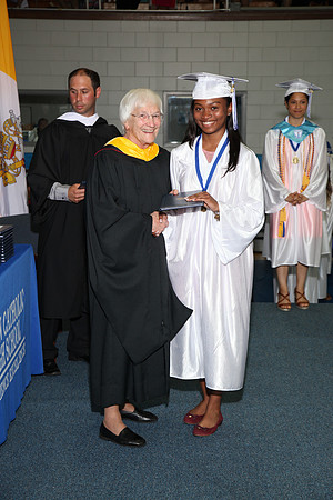 UCH_037_diplomas