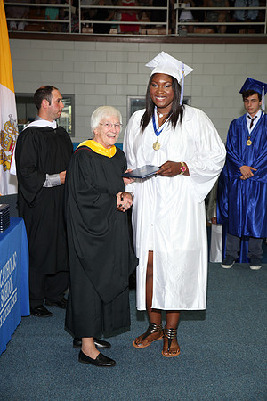 UCH_042_diplomas