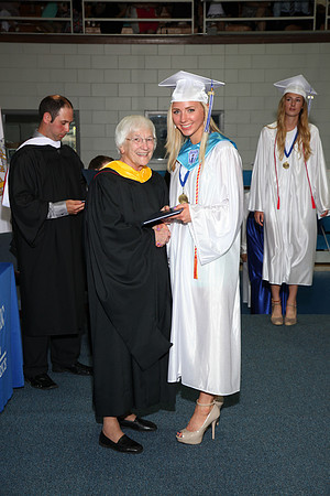 UCH_055_diplomas