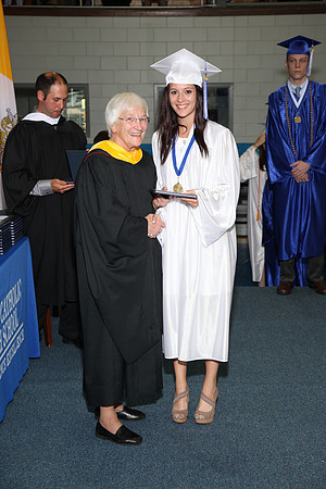 UCH_008_diplomas