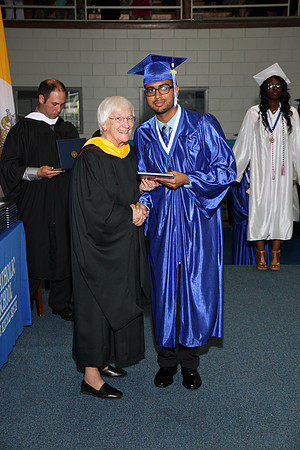 UCH_003_diplomas
