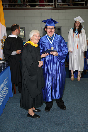 UCH_010_diplomas