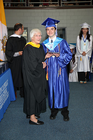 UCH_016_diplomas