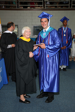 UCH_019_diplomas