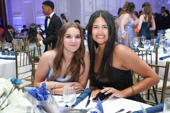 JTH_table candids_21