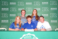 RDG_signing_05