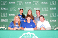 RDG_signing_08