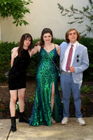 SVL_jr-sr_prom_candids_014