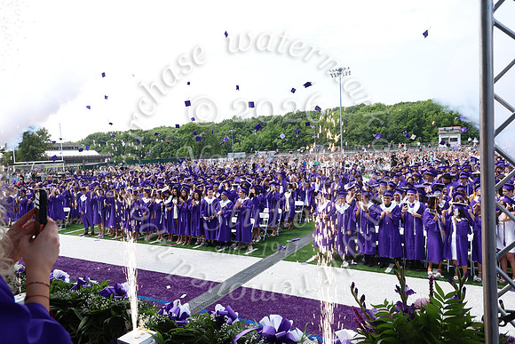 TOT_grad_candids_55