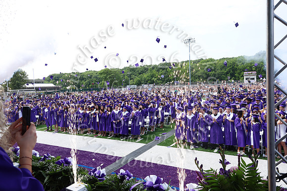 TOT_grad_candids_56