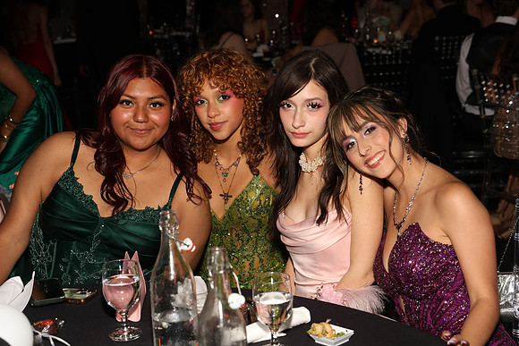 FTH_sr_prom_candids006
