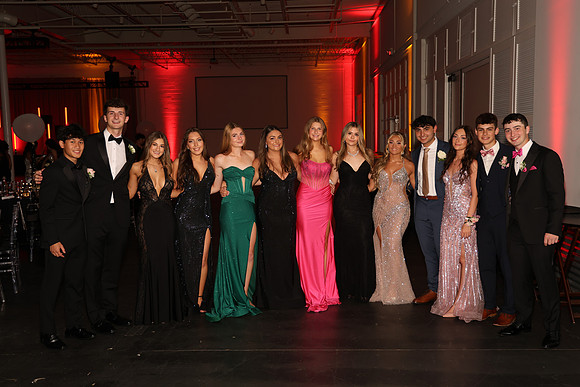 FTH_sr_prom_candids023