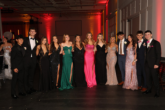 FTH_sr_prom_candids024