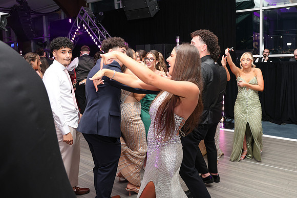 TOT_sr prom_19