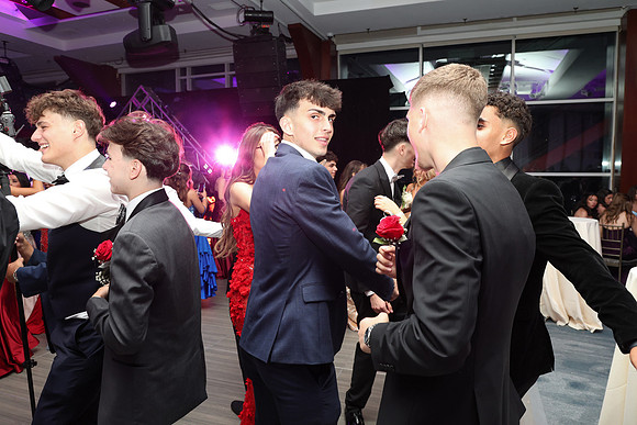 TOT_sr prom_18