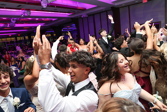 TOT_sr prom_33