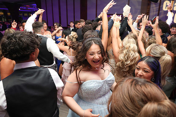 TOT_sr prom_34