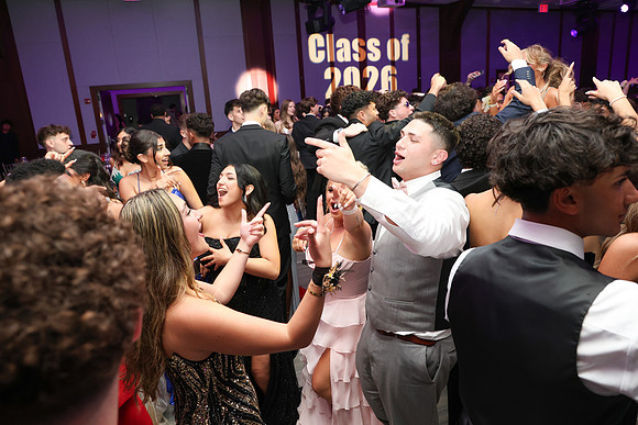 TOT_sr prom_35