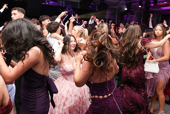 TOT_sr prom_43