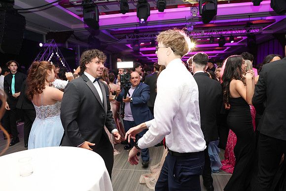 TOT_sr prom_54