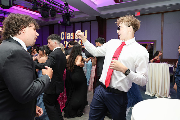 TOT_sr prom_55