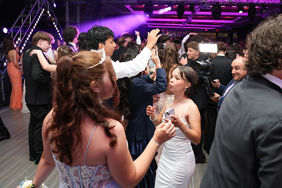 TOT_sr prom_57