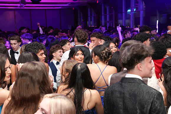 TOT_sr prom_67