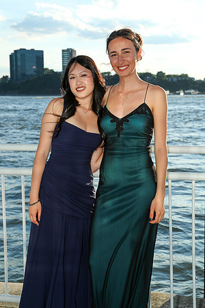 TOT_sr prom_22