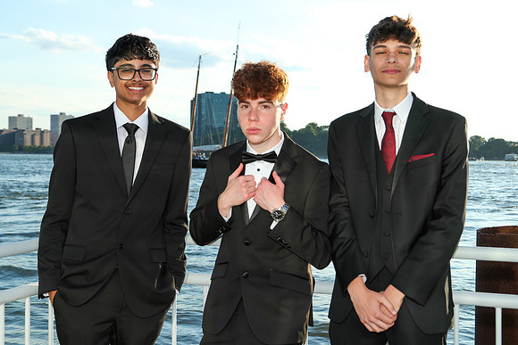TOT_sr prom_39