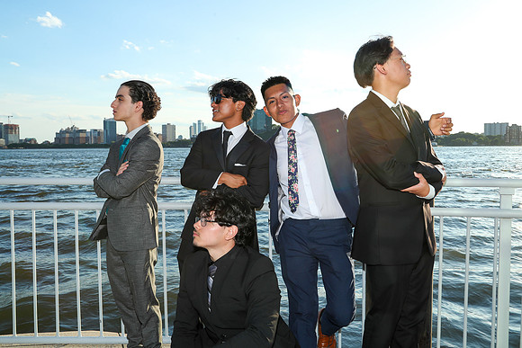 TOT_sr prom_48