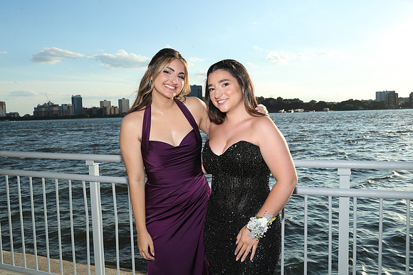 TOT_sr prom_74