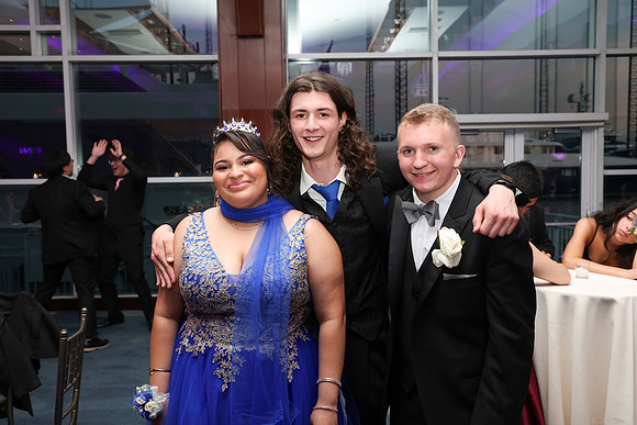 TOT_sr prom_22