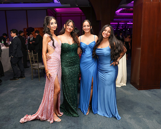 TOT_sr prom_37