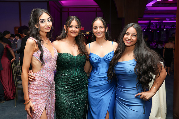 TOT_sr prom_39