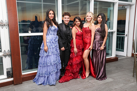 TOT_sr prom_66