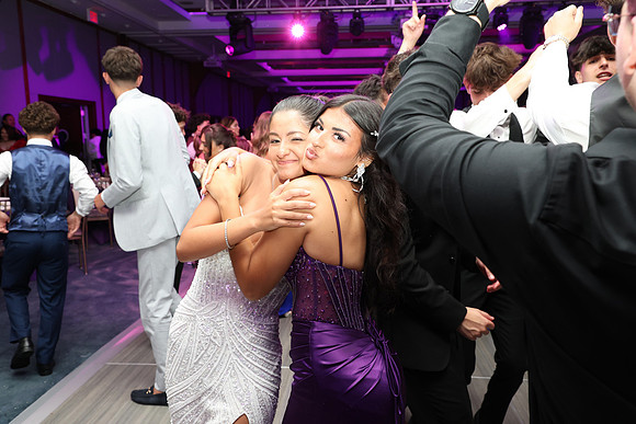 TOT_sr prom_73