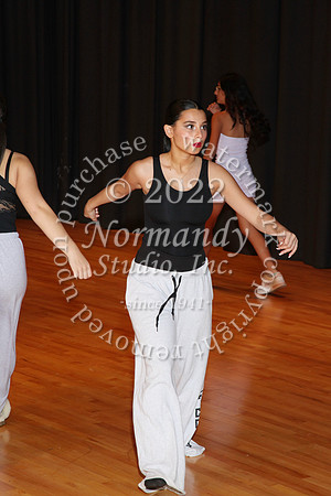 TOT_sing_backstage_50
