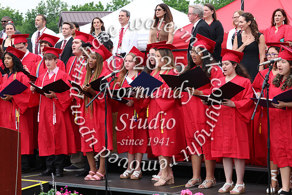 HCH_grad_candids_851