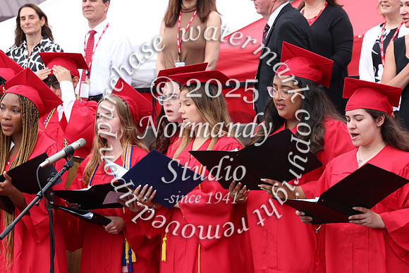 HCH_grad_candids_855